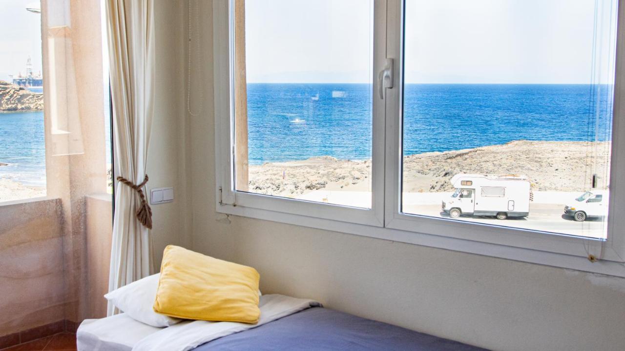 אל מדאנו Magical House In Front Of A Sunrise Beach מראה חיצוני תמונה